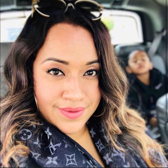 Hello I’m Arianna but my friends call me A… - Picture 3 of 16